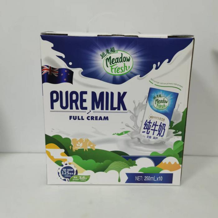 纽麦福3.6g蛋白全脂高钙纯牛奶礼盒装(250ml*10支)*6提/件